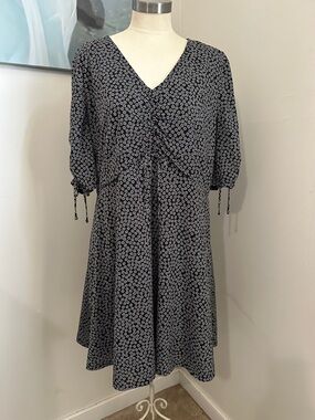 LC Lauren Conrad Black Floral V-Neck Midi Dress